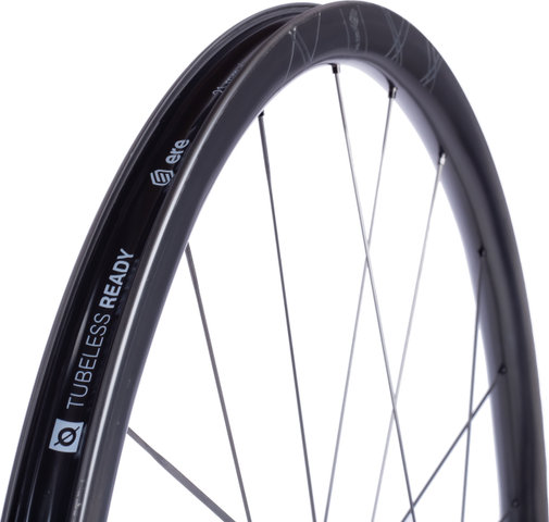 ERE Research Juego de ruedas Genus II SL30 Aero Carbon Disc Center Lock 28" - black-black/Shimano carretera/100 mm/142 mm/28"/Non Boost/Non Boost