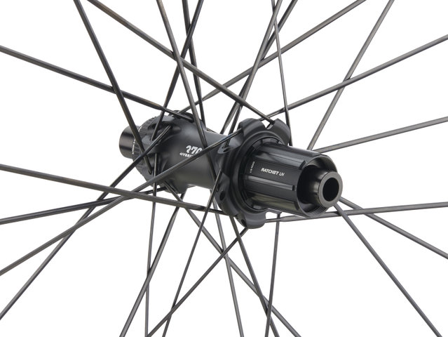DT Swiss HG 1800 SPLINE 25 Boost Centre Lock Disc 29" Wheelset - schwarz | Shimano Road | Boost | 148 mm | 110 mm | Boost | 29" | 110 mm | Shimano Road | 110 mm | 148 mm