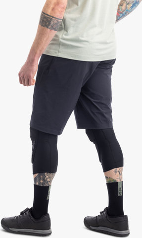 7mesh Pantalones cortos de transición - black/M