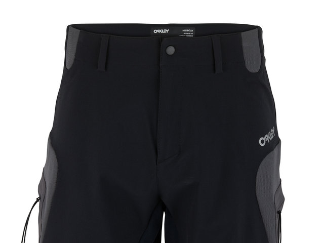 Oakley Maven MTB Cargo Shorts - blackout/32