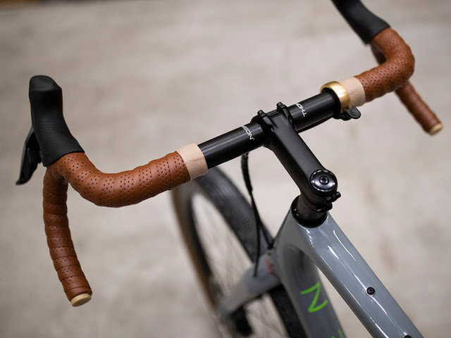 Brooks Microfibre Handlebar Tape - brown/universal