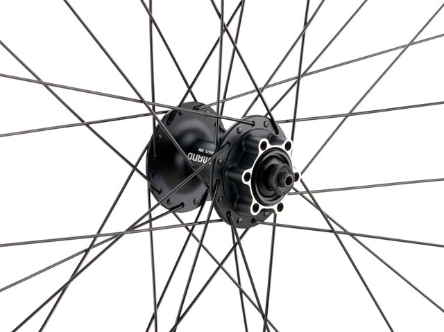 Juego de ruedas Urban Alivio Disc 6 agujeros DT Swiss 533D 28" - negro/28" set (RD 9x100 + RT 10x135) Shimano