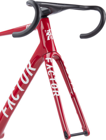 Factor Kit de Cadre en Carbone O2 V.A.M. Disc T47a Shimano Modèle 2023 - red velvet/54 cm, 110 mm x 38 cm, SB 0 mm