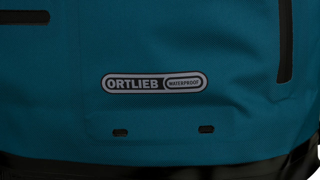Ortlieb commuter daypack city petrol top