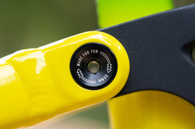 Marin Bikes Bicicleta Rift Zone Jr. 24 para niños - green-yellow fade | 152 mm | 24" | 42 mm