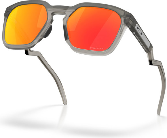 Oakley HSTN SQ Sun Glasses - matte grey smoke | prizm ruby