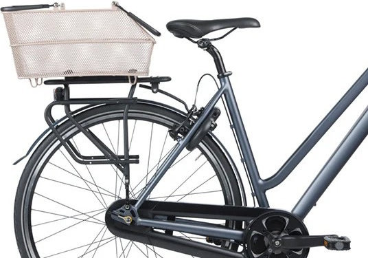 Basil Cento MIK Panier de vélo - nude metallic