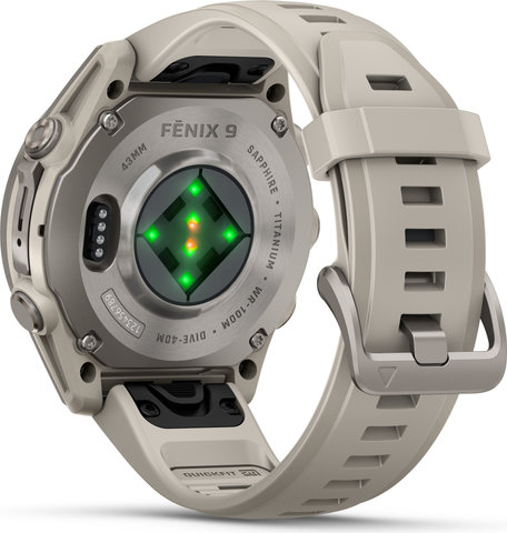 Garmin fēnix 9 AMOLED Sapphire DLC Titanium 43 mm Multisport Smartwatch - 