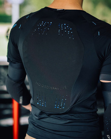 DHaRCO Armadura para el cuerpo de manga corta para hombre - black/M