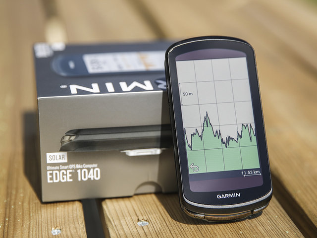 Garmin Edge 1040 Solar GPS Bike Computer + Navigation System - black