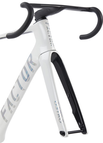 Factor OSTRO V.A.M. Disc T47a Shimano pearl white-chrome Carbon Rahmenkit - pearl white-chrome/54 cm, 110 mm x 38 cm, SB 0 mm