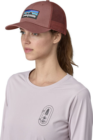 Patagonia Casquette P-6 Logo LoPro Trucker - dulse mauve/one size