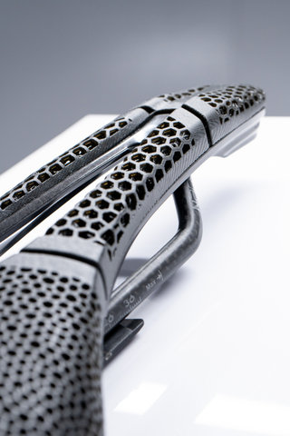 Prologo Scratch M5 PAS 3D Nack saddle - black/250 mm/140 mm