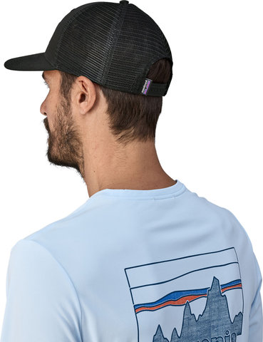 Patagonia P-6 Logo Trucker Hat - black | one size