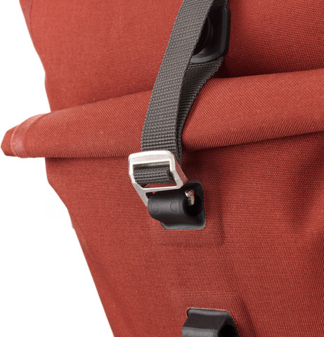ORTLIEB Back-Roller Plus QL2.2 Bicycle Bag - dark chili/20 l ORTLIEB Back-Roller Plus QL2.2 Bicycle Bag - dark chili/20 l