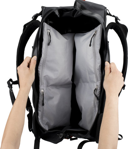 ORTLIEB Mochila Atrack BP - black mate/25000 