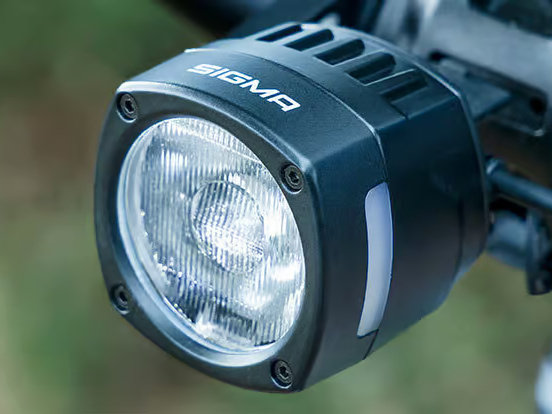 Sigma EOX FL 170 HB con aprobación StVZO - negro | 850