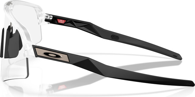 Oakley Sutro Lite Sweep Sports Glasses - matte clear | clear to black iridium photochromic