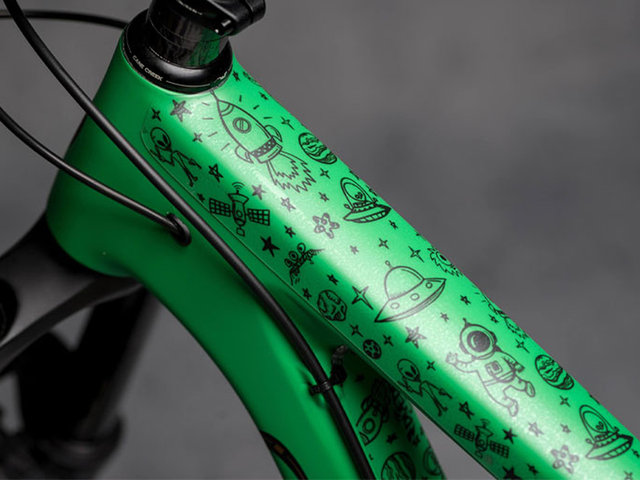 DYEDBRO MTB Frame Protection Film Set - space trip black matt