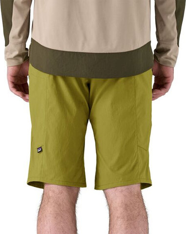 Patagonia Landfarer Bike Shorts Model 2025 - graze green/36/XXL