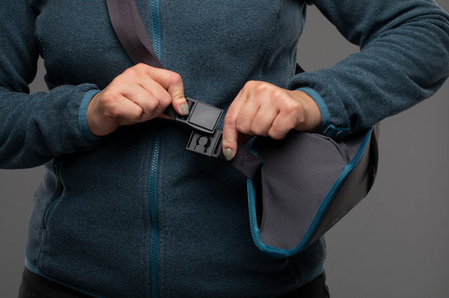 FIDLOCK Sacoche de Cadre TWIST essential bag - bleu/2400 