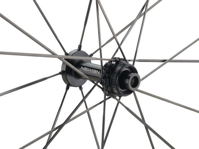 NEWMEN Advanced SL X.R.36 VONOA Disc Center Lock Carbon 28" Wheelset - black-black | 142 mm | 100 mm | SRAM XDR | 28"