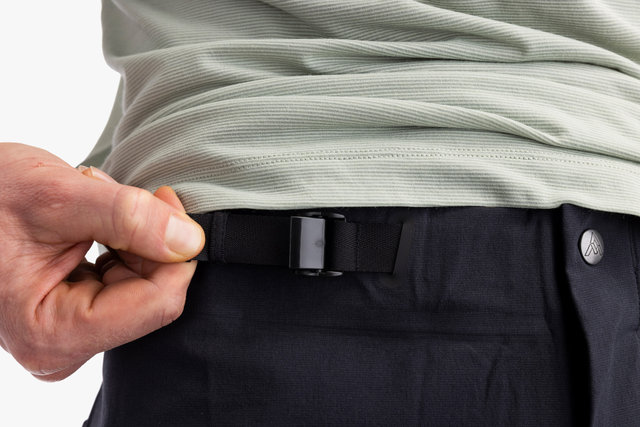 7mesh Pantalones cortos de transición - black/M