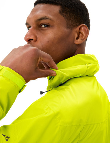 VAUDE Mens Escape Bike Light Jacket - bright green | L