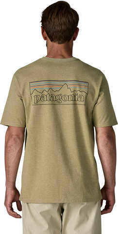 Patagonia T-Shirt P-6 Logo Responsibili-Tee - p 6 outline gumtree green | XS
