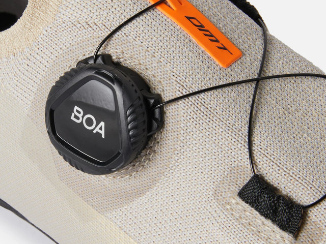 DMT Zapatillas de Ciclismo de Ruta KR30 - sand-black/40,5