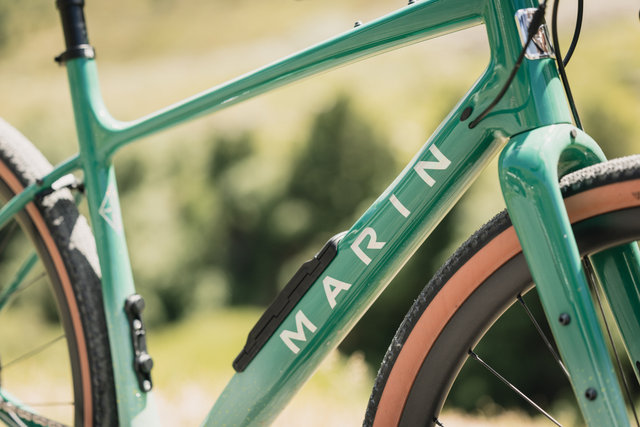 Marin Bikes Headlands 3 Rival AXS XPLR Carbon 28" gravel bike - white-green-dark green | 50 mm | 175,0 mm | 28" | L