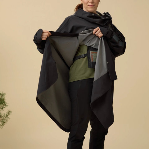 Fjällräven Poncho Hoja Rain - black | L/XL
