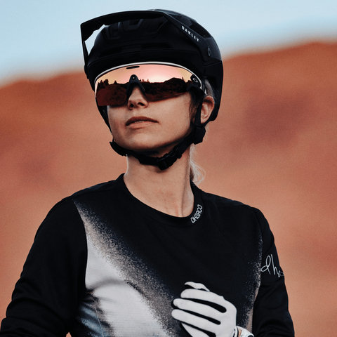 Oakley Vanguard Meta AI Sports Glasses - white | prizm rose gold