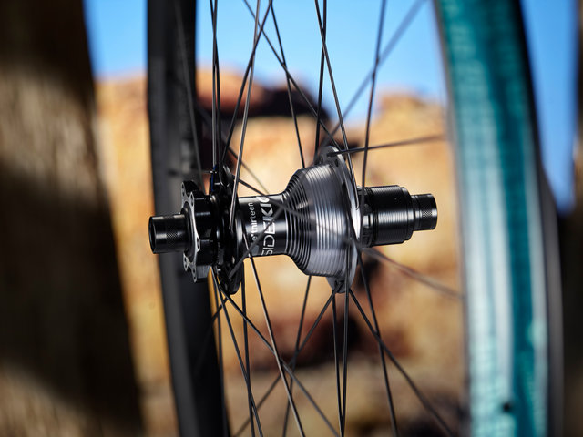 e*thirteen Sylvan Sidekick Race All Mountain Boost 29"/27.5" Wheelset - black/Boost/148 mm/110 mm/Boost/29" (front), 27.5" (rear)/SRAM XD/110 mm/SRAM XD/110 mm/148 mm