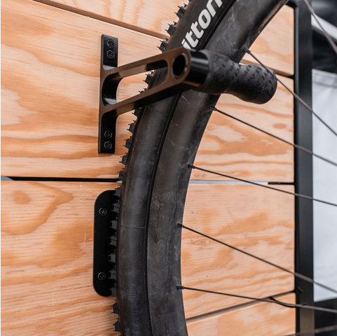 Lezyne Wheel Hook CNC Aluminium - black