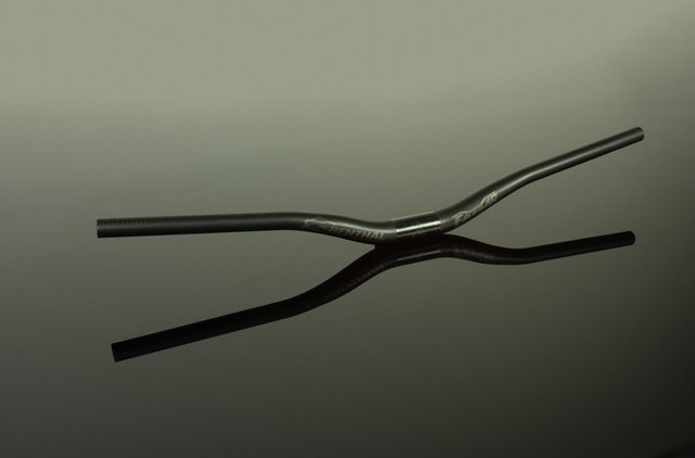 Renthal manillar V3 Fatbar Carbon Riser 760 mm, elevación 40 mm 🚴‍♂️ - carbon-gold | 760 mm