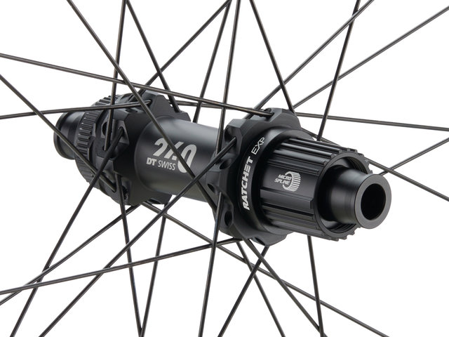 DT Swiss XRC 1501 SPLINE 30 Carbon Boost CL Disc 29" Wheelset - OEM Packaging - schwarz | Shimano Micro Spline | Boost | 148 mm | 110 mm | Boost | 29" | 110 mm | Shimano Micro Spline | 110 mm | 148 mm