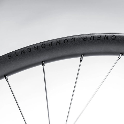 OneUp Components Jeu de Roues Aluminium Wheelset Boost Disc 6 trous 29" / 27,5" - black | 148 mm | 110 mm | SRAM XD | 29" (avant), 27,5" (arrière) | Boost | Boost