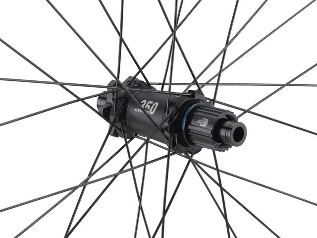 DT Swiss Juego de ruedas HX 1700 SPLINE 27,5" 30 Boost Disc 6 agujeros Hybrid - negro/Shimano Micro Spline/Boost/148 mm/110 mm/Boost/27,5" (650B)/110 mm/Shimano Micro Spline/110 mm/148 mm