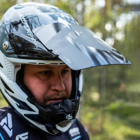 rie:sel design Mud:Cap Helmet Extension - stealth