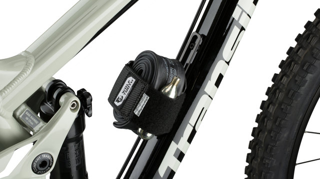Wolf Tooth Components B-RAD Medium Strap Mount Zubehörhalterung - black