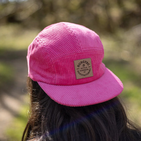 Burgtec Bandit Corduroy Five Panel Kappe - toxic barbie/one size