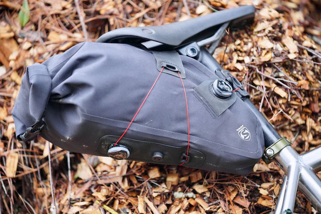 SILCA Grinta Roll Top BOA Saddle Bag - black | 2500 ml