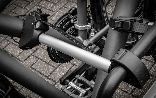 Eufab Strap Long frame holder - black-silver