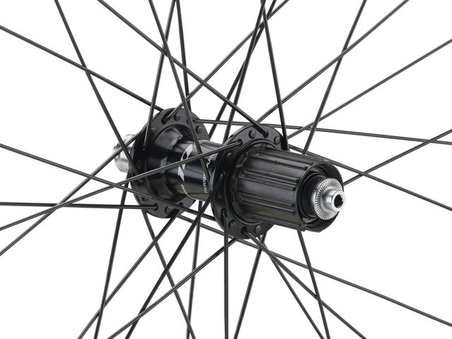 bc basic Race Shimano 105 DT Swiss R 460 28" Wheelset - black | 28" set (front 9x100 Dynamo + rear 10x130) Shimano