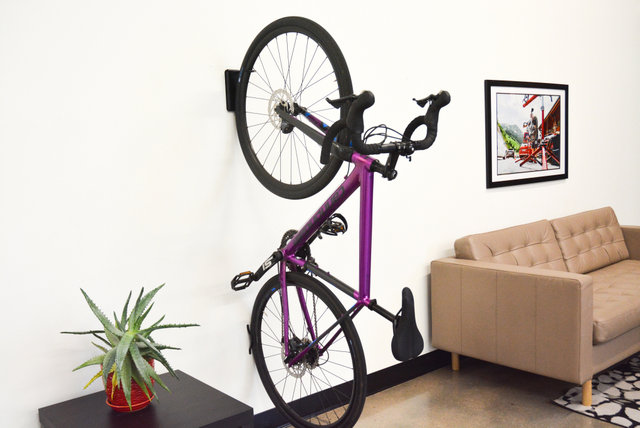 Feedback Sports Velo Hinge 2.0 Soporte de pared para bicicleta - negro
