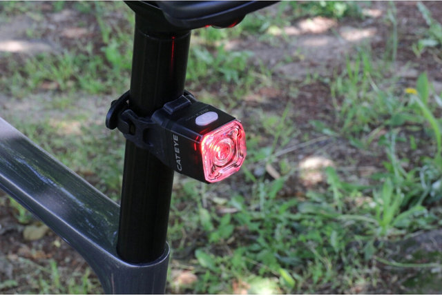 CATEYE Feu arrière Nano G II - schwarz rot