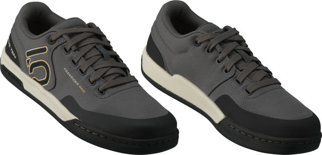 Five Ten Zapatillas Freerider Pro Canvas MTB Modelo 2023 - charcoal-carbon-oat/42/42