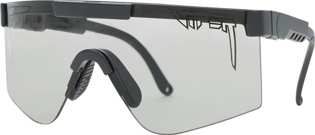 Pit Viper The Original 2.0 Regular Photochromic Sportbrille - blacking out | photochromic smoke