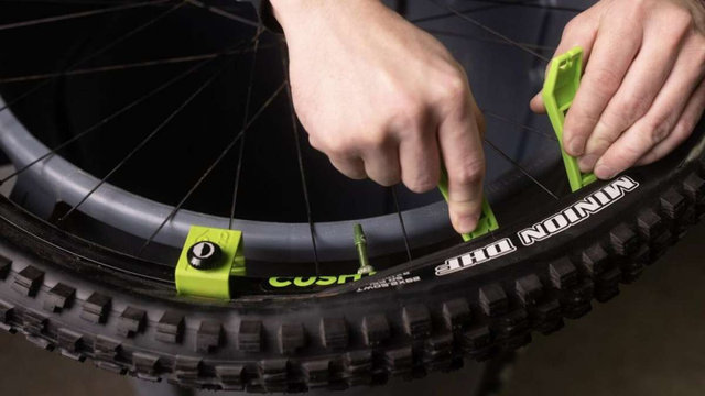 CushCore Bead Bro Tool - grün-schwarz